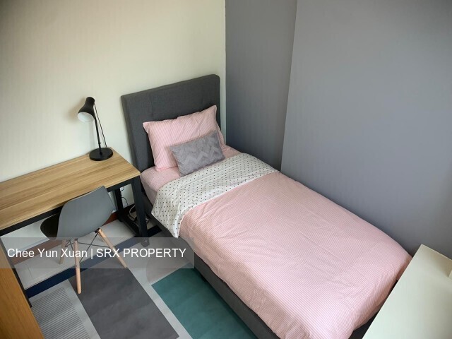 The Riverside Piazza (D1), Apartment #448534071